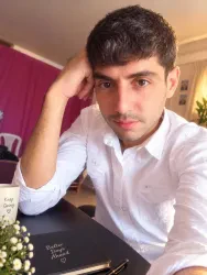 الاستاذ حازم