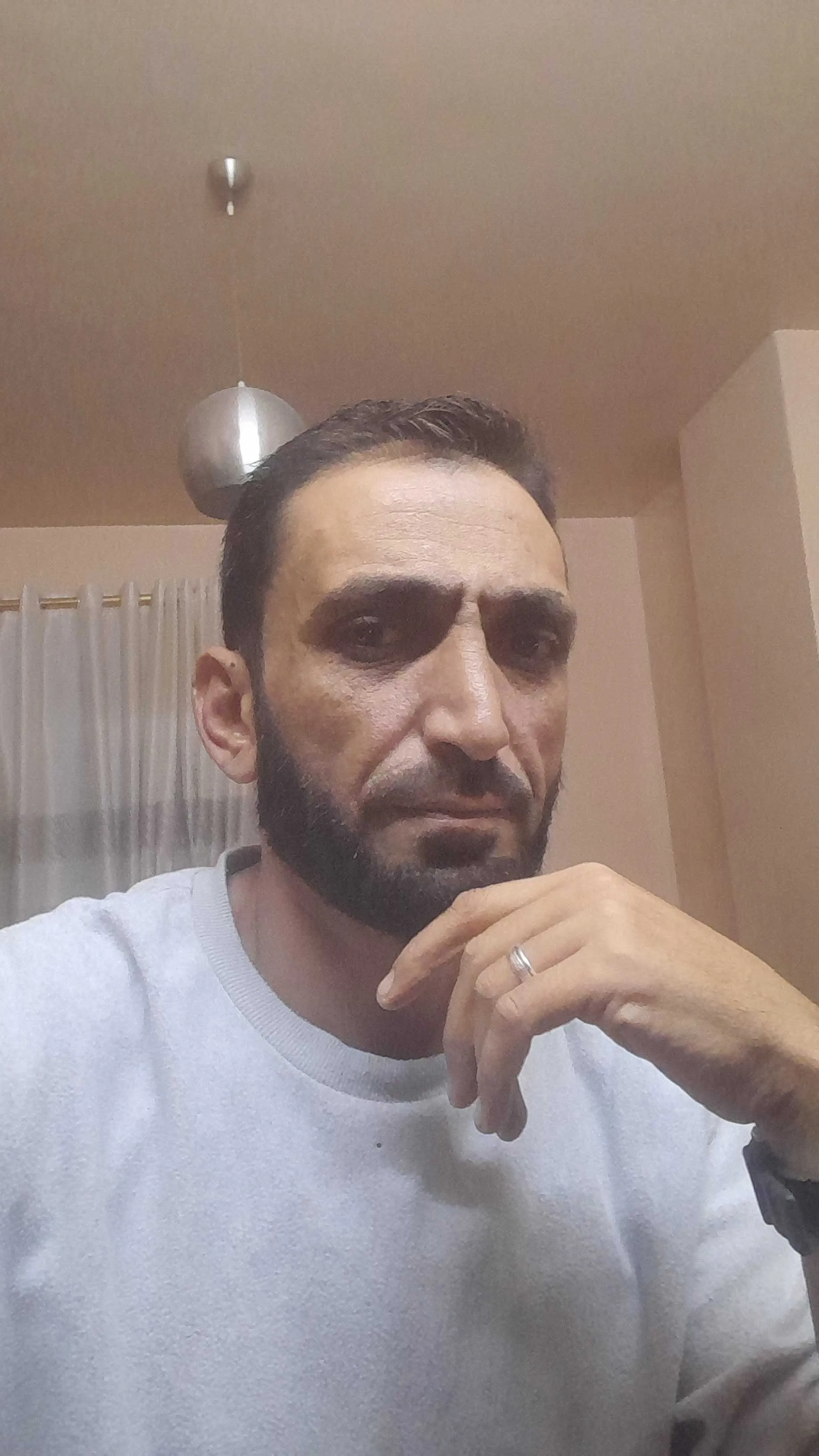 عادل الباشا