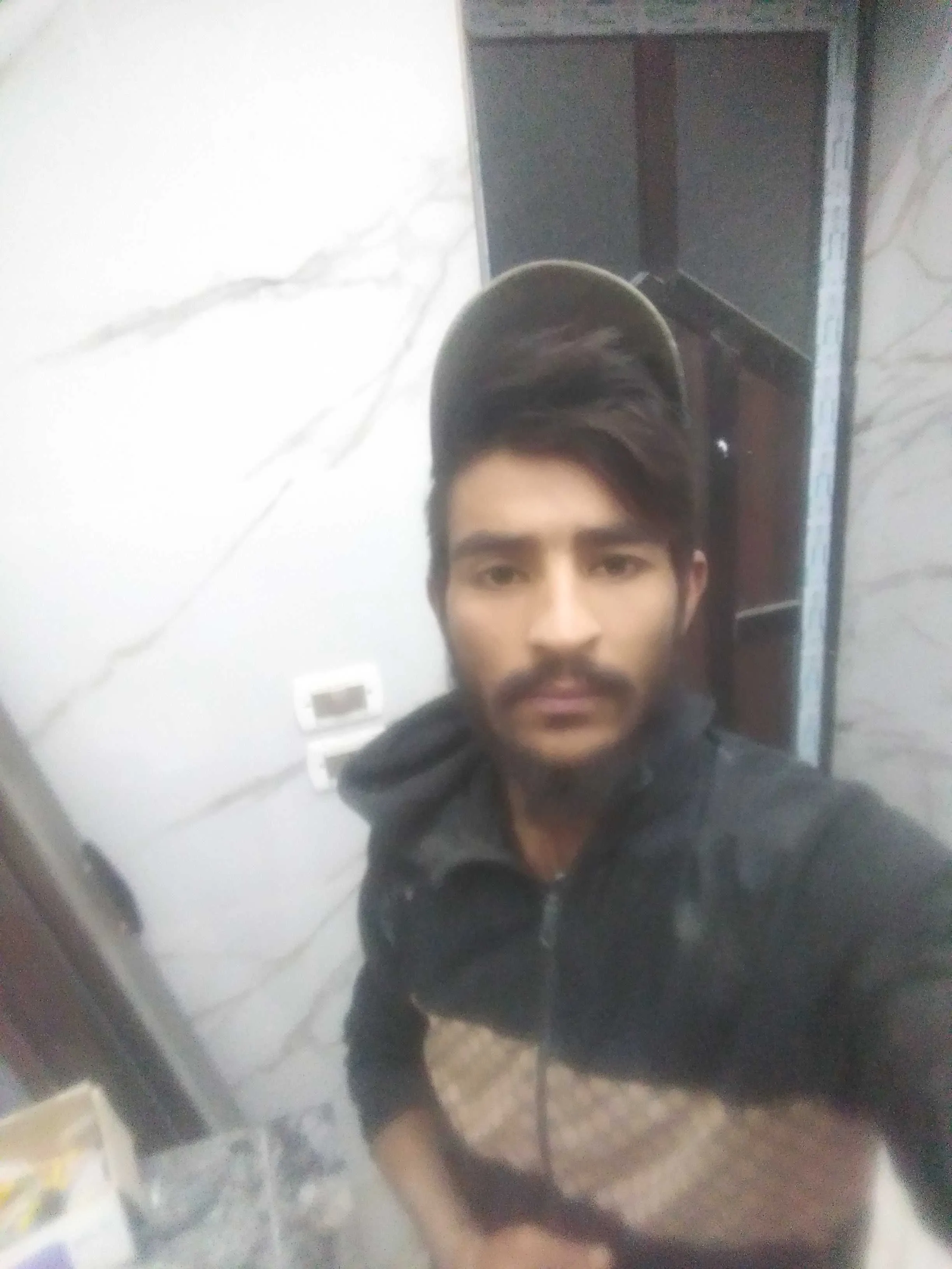 أبوفادي البلاط