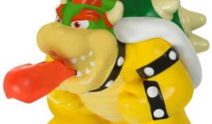 8 игрушек «Супер Марио» спрятаны в детских обедах Хэппи Мил