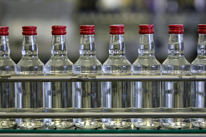 Минфин ведет разработку единого механизма расчета цен на весь российский алкоголь