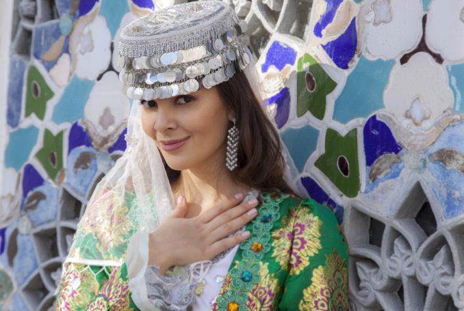 Красота по-узбекски: Зарина Кинг покорила Лондон