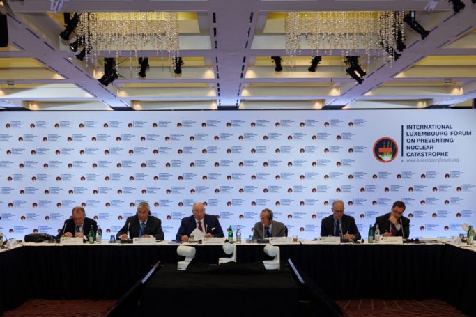 Президент Люксембургского форума Вячеслав Кантор оценил главные риски ядерной безопасности в мире
