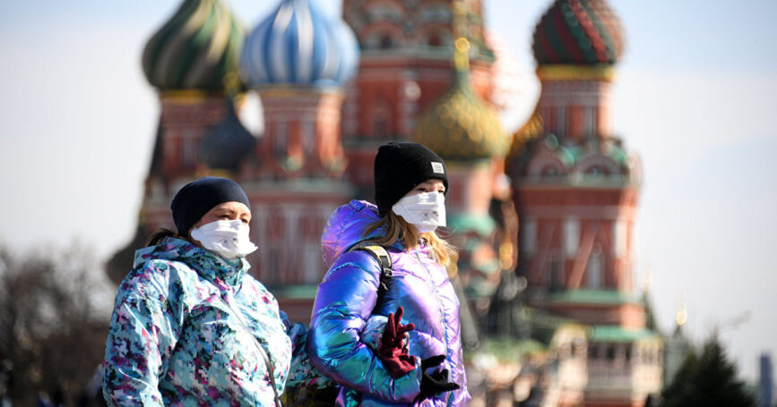 Инфекционисты Коммунарки рассказали, когда эпидемия Covid-19 пойдет в Москве на спад
