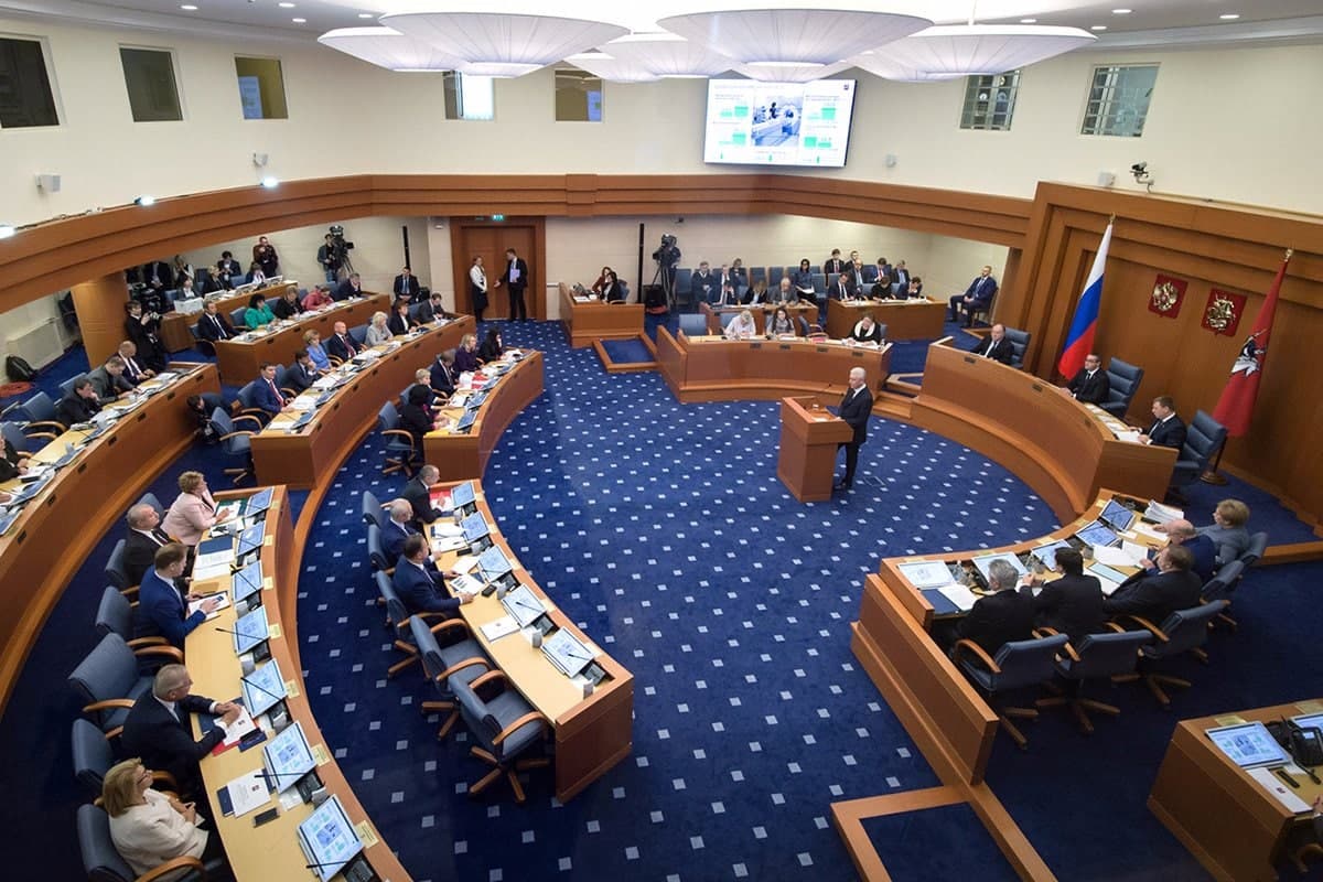 Депутаты Мосгордумы предложили укрепить позиции русского языка в законодательстве РФ