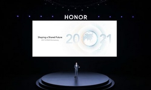 HONOR отмечает достижения бренда в 2021 году выпуском видеоролика