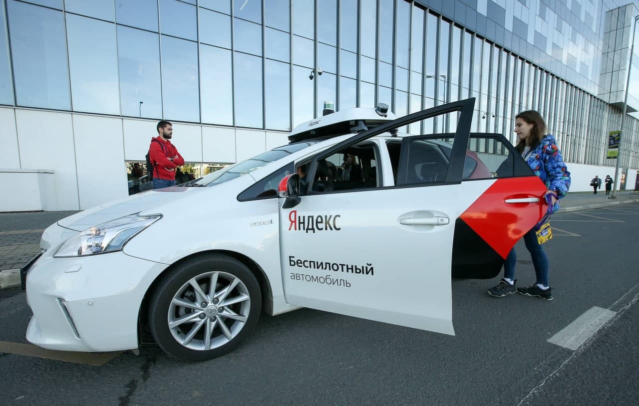 В Дептрансе Москвы заявили о финальной стадии согласования программы беспилотного такси