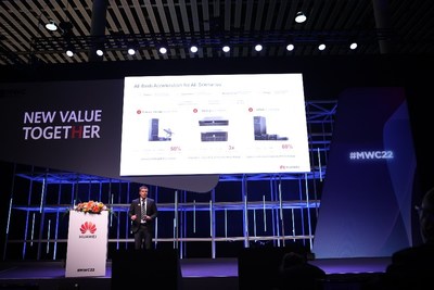 Huawei выступила за использование хранилищ на флэш-накопителях