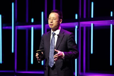 Концепцию «FIBERS» для промышленной цифровизации представил Ричард Цзинь, Huawei