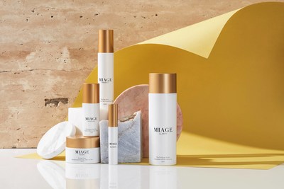 Средства по уходу за кожей Míage Skincare представлены в эксклюзивном подарочном наборе, созданной специально для 64-й церемонии GRAMMY Awards®