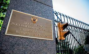 <strong>На российские посольства оказывают давление</strong>
