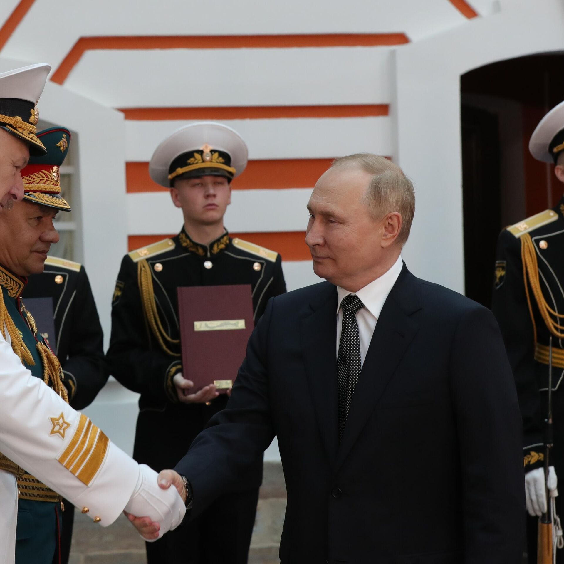 <strong>Президент Владимир Путин утвердил новую Морскую доктрину</strong>