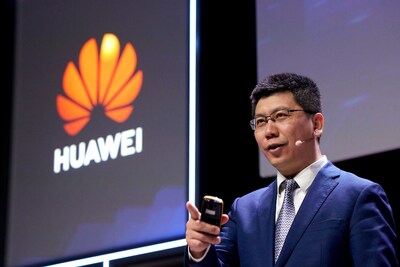 Huawei запускает цифровое управляемое сетевое решение для ускорения роста B2B-услуг операторов связи
