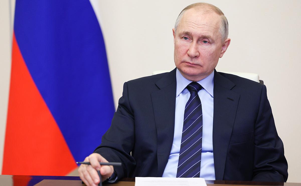 Владимир Путин отметил роль нотариата в правовой системе России
