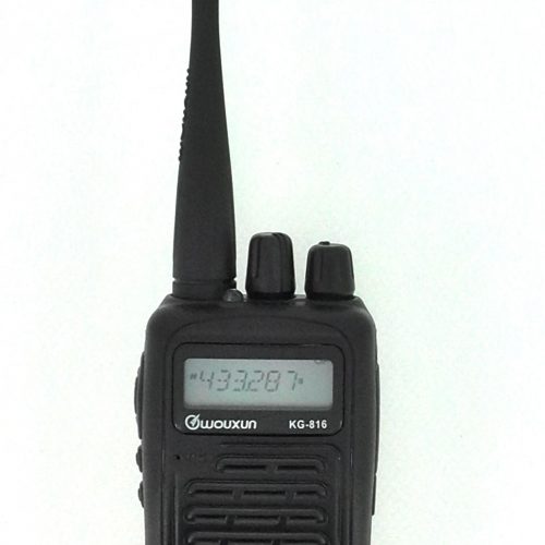 Wouxun KG-816: Портативная радиостанция