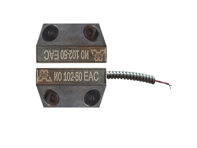 ИО 102-50 Б2М (3): Извещатель охранный точечный магнитоконтактный, кабель в металлорукаве