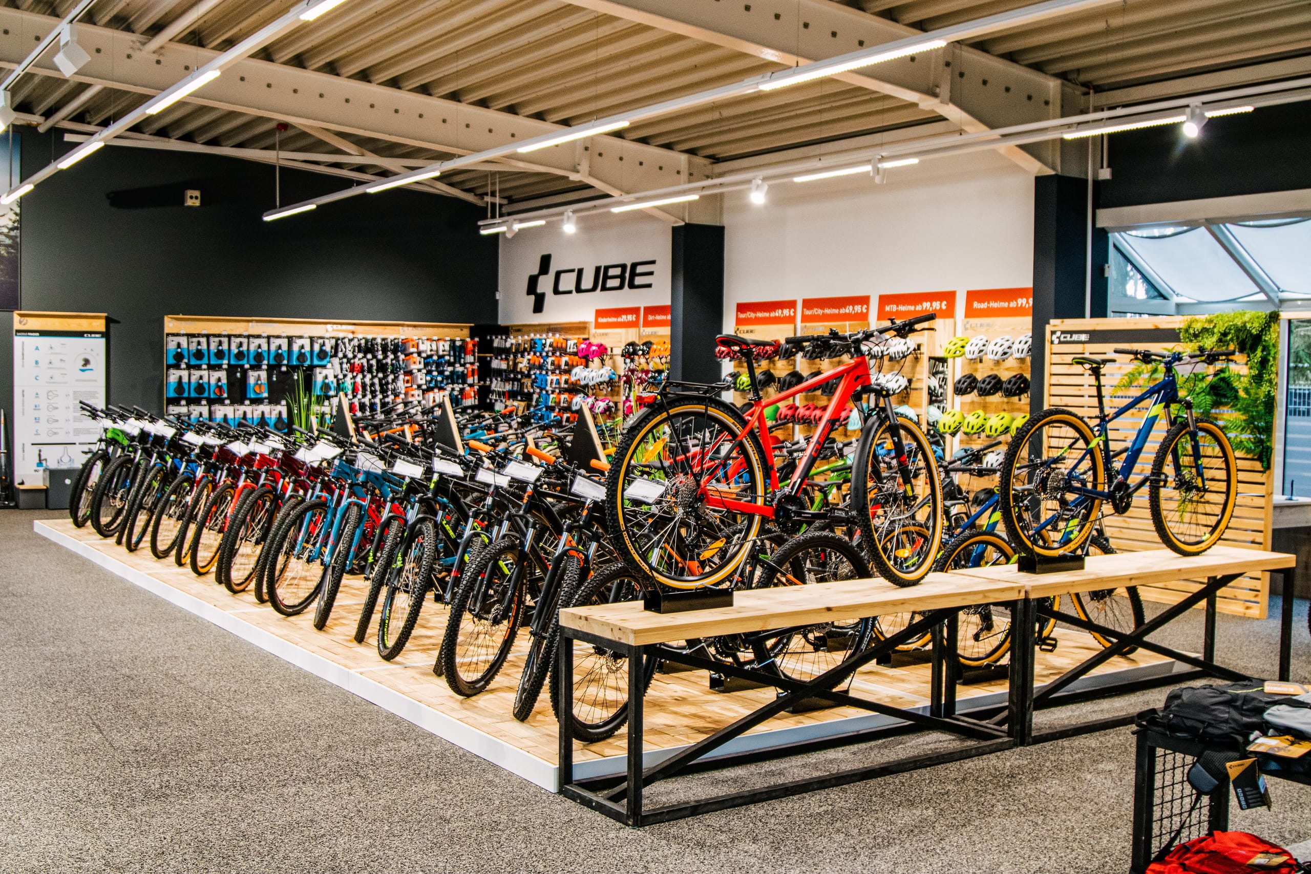 Cube Fahrrad Cube Store De CUBE Store Ingolstadt Multicycle Dein CUBE  Spezialist