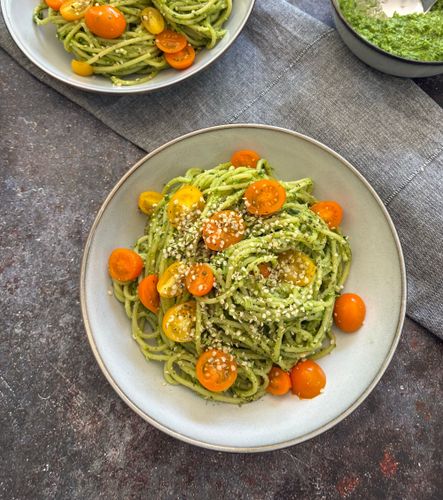 vibrant-wild-garlic-edamame-pesto-pasta