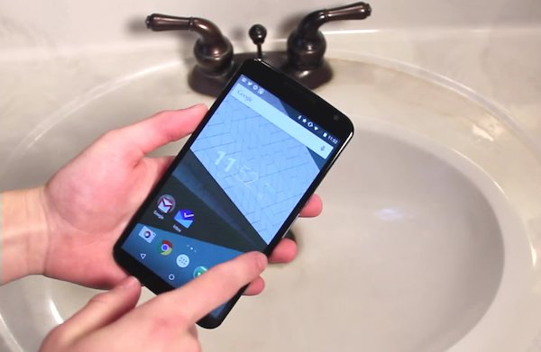 Nexus 6 от Google и Motorola имеет куда лучшую защиту, чем объявлено