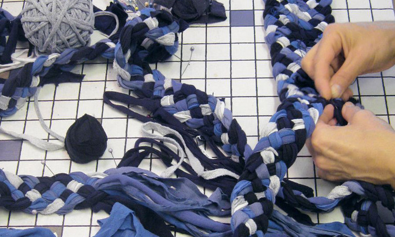 Performance image for Braiding T-Shirts into New Textiles