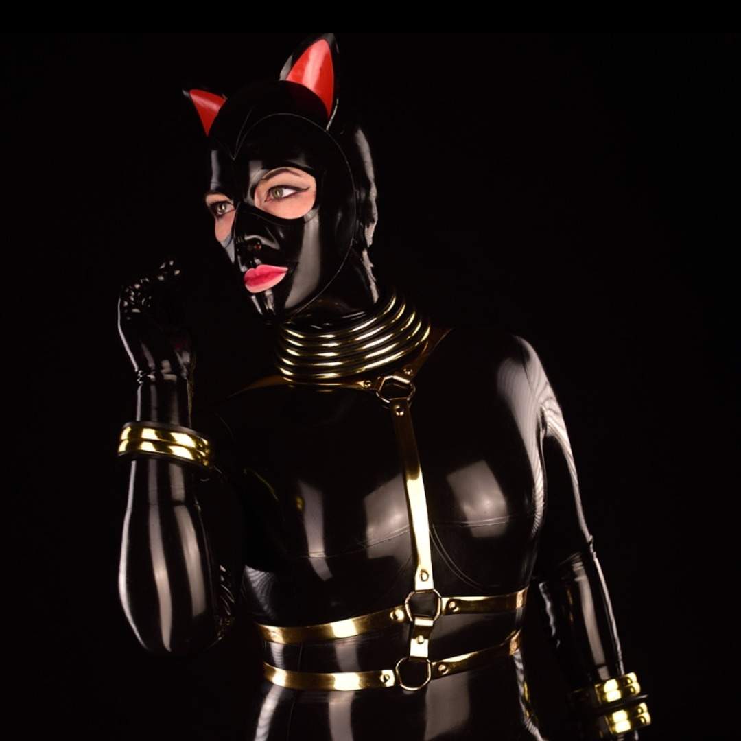 blackcat_herself