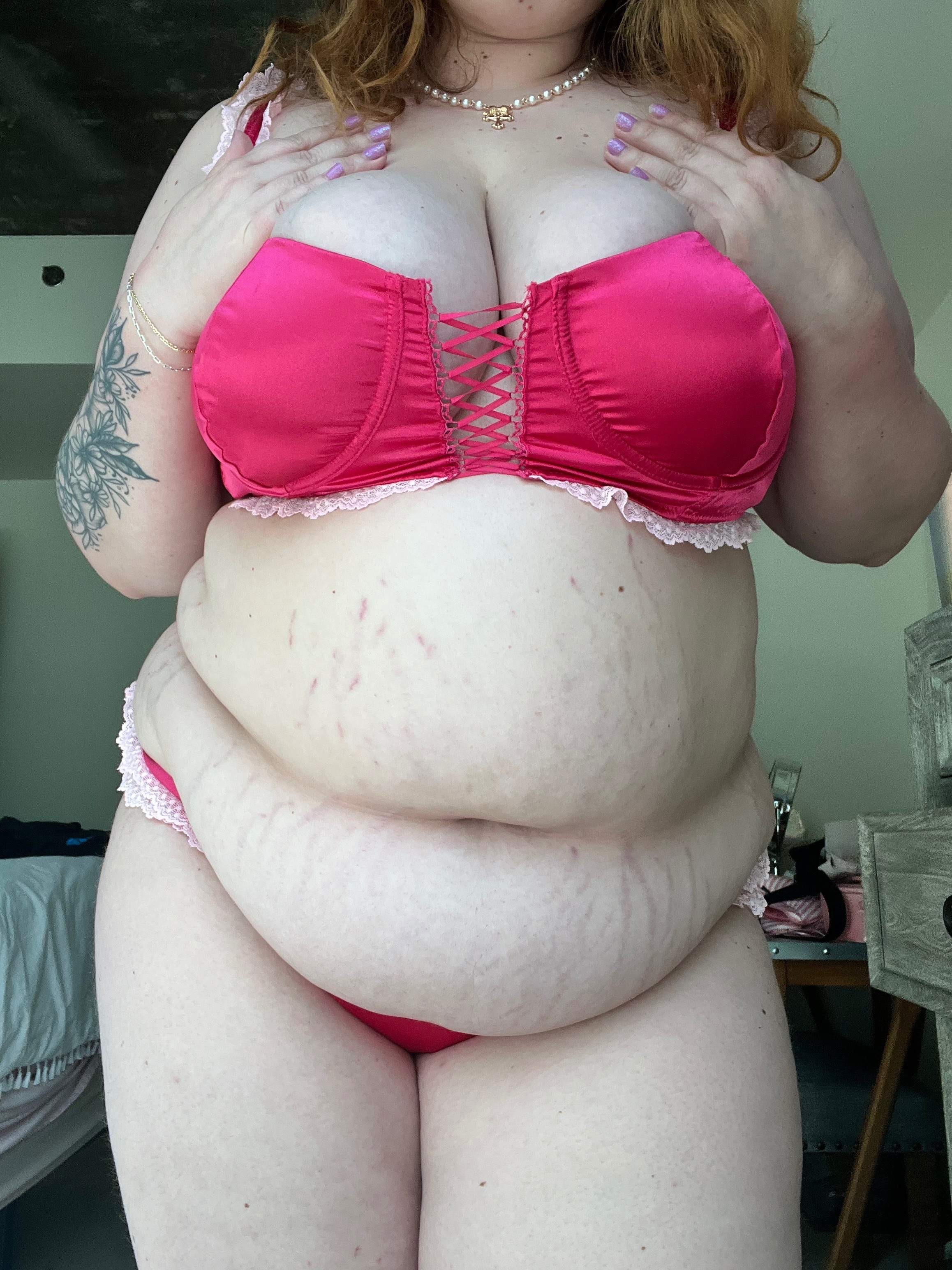 hungrykatiebbw