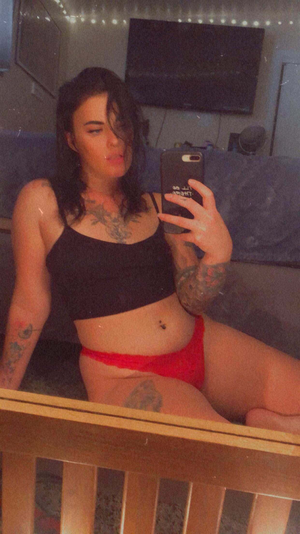 scarletmayxo