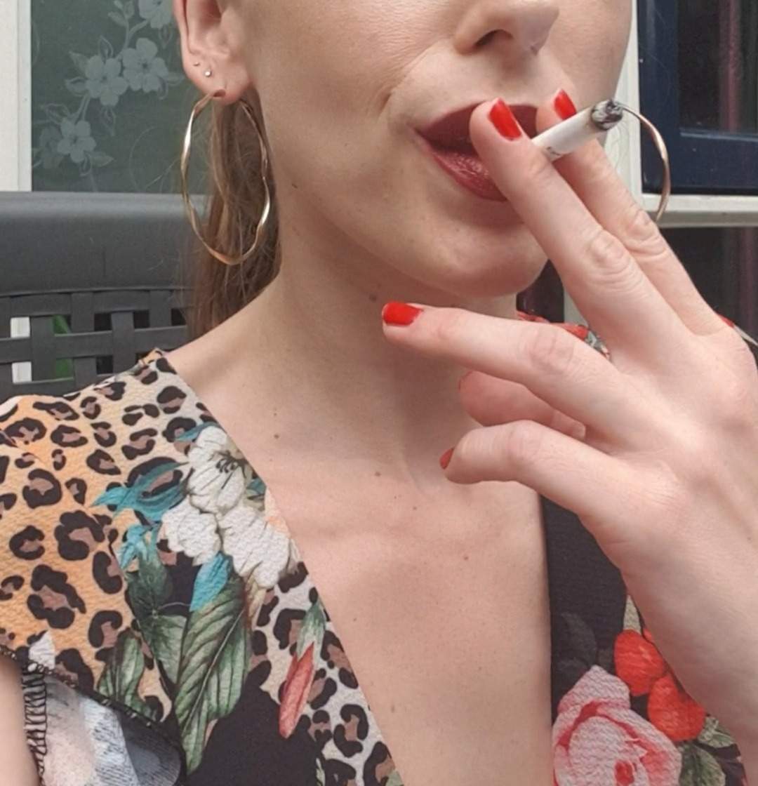 smokingmom