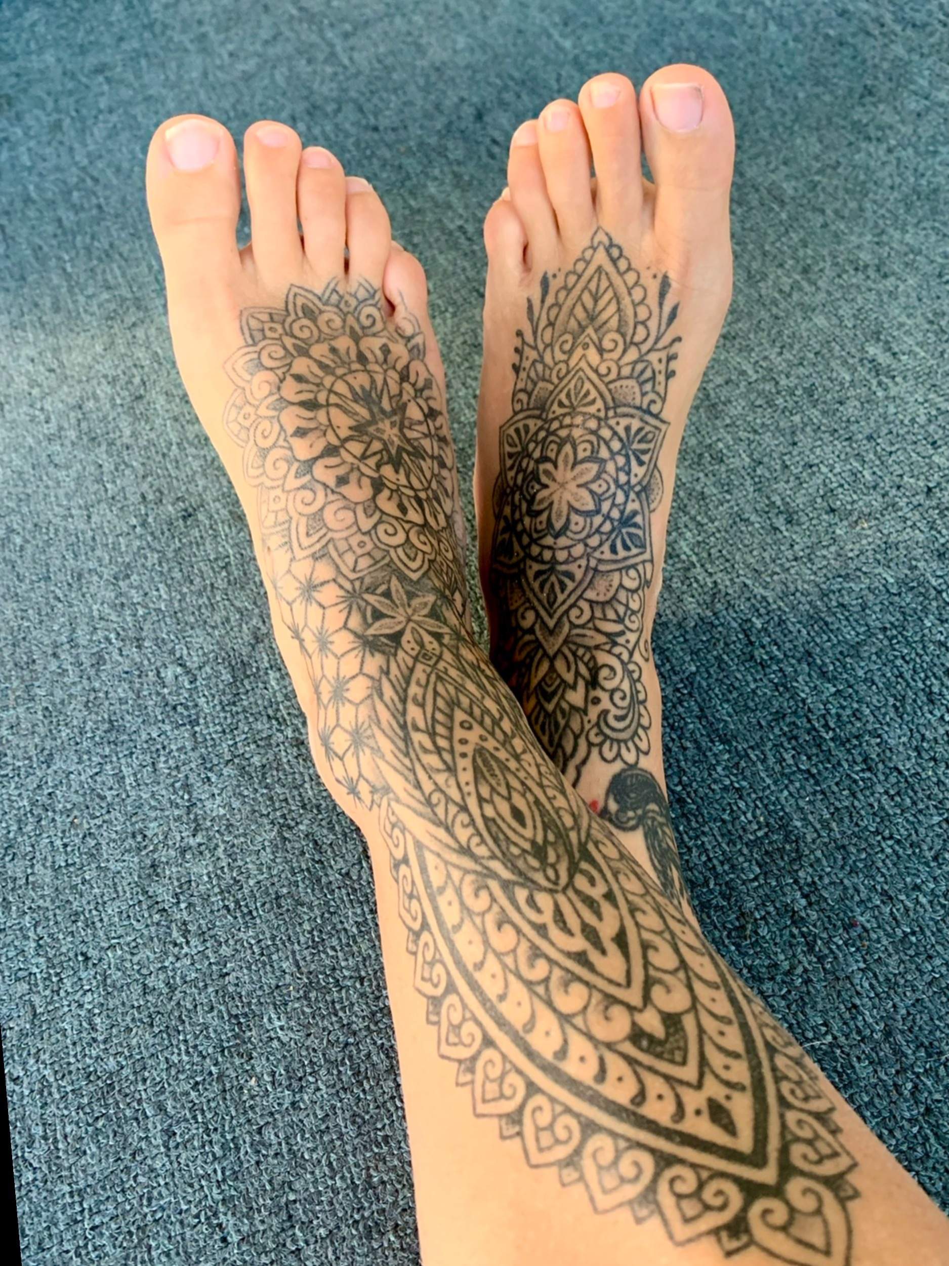 cute_gypsy_feet