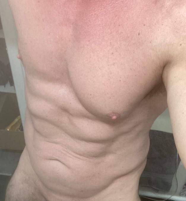 hotmuscledaddy