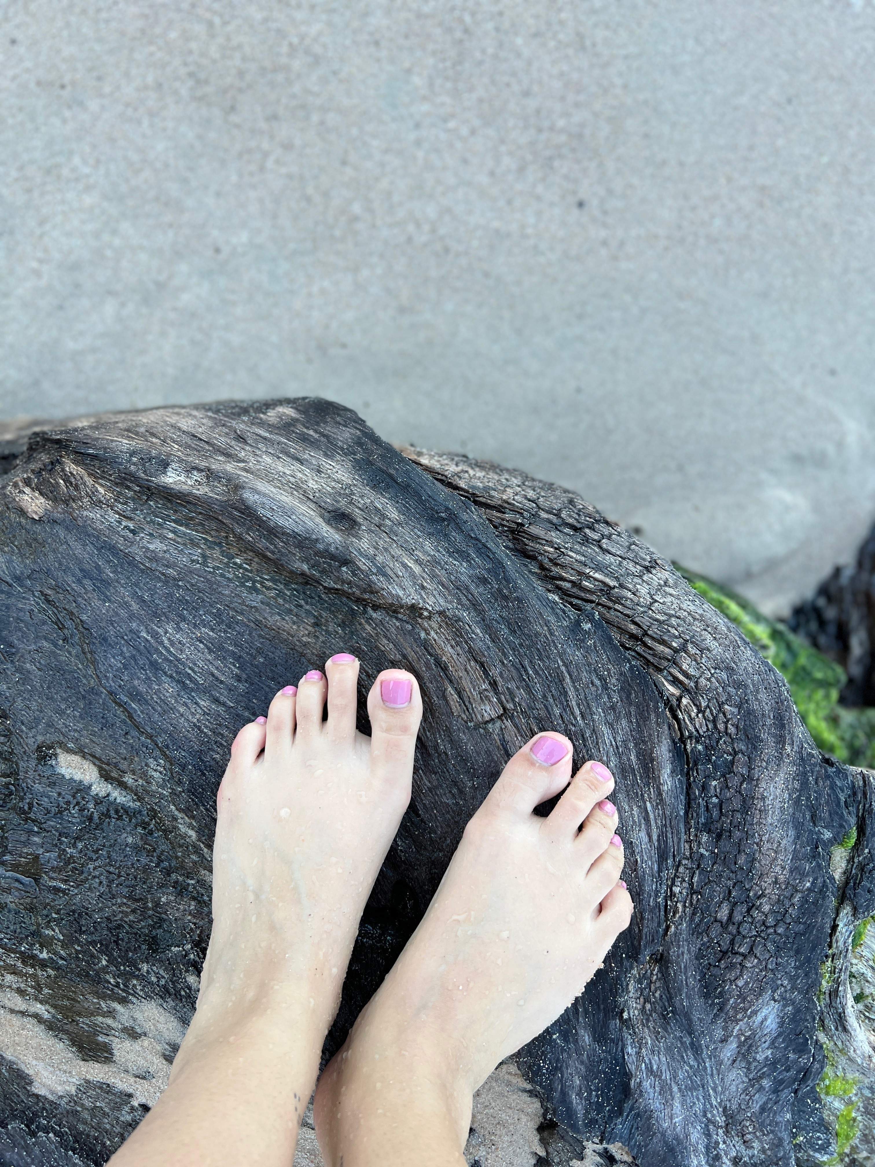 feetinthebeachgirl