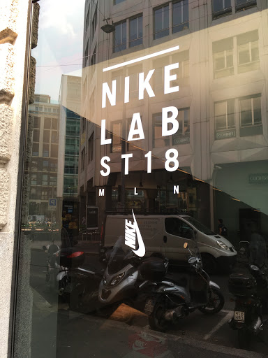 NikeLab ST18