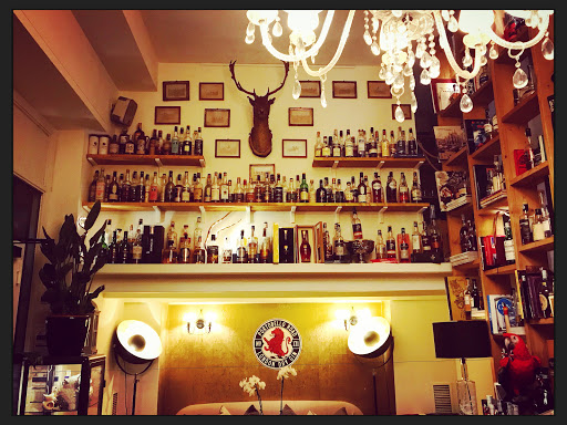 Casa Mia Cocktail Bar