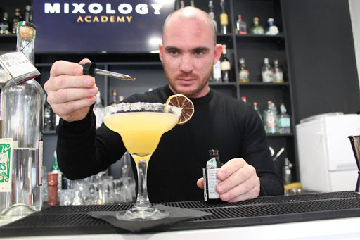 MIXOLOGY Academy | Corsi Barman Milano
