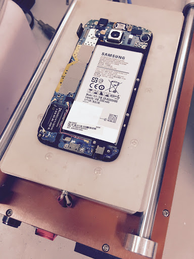 Sostituzione Riparazione cellulari Vetro Display Samsung S20 S10 S9 S8 S7 Apple iPhone Batteria