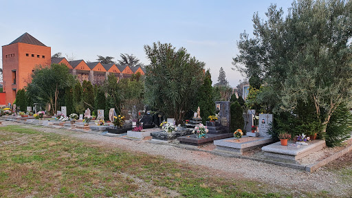 Cimitero di Greco