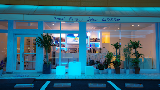 Earth Total Beauty Salon Cafe&Bar