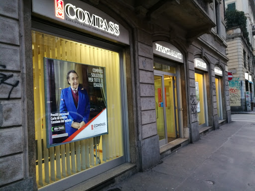 Compass Gruppo Mediobanca Porta Genova