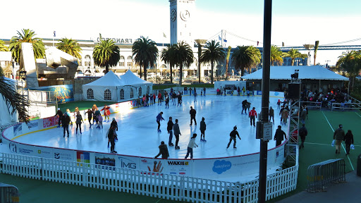 Holiday Ice Rink at Embarcadero Center