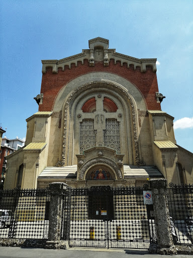 Chiesa Sacro Cuore di Gesù dei Frati Minori Cappuccini - Milano