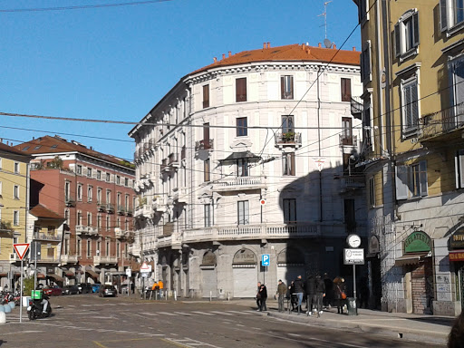 Parcheggio di Milano Porta Genova Area 2