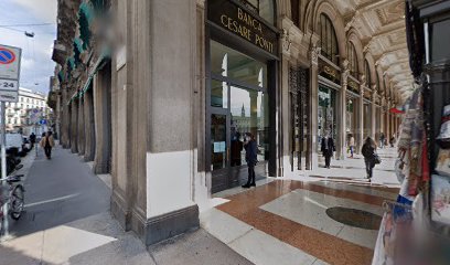 Edicola Milano Souvenir - Angolo Via Mengoni