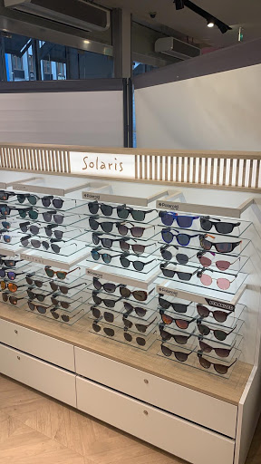 Negozio di occhiali da sole SOLARIS Corso Vercelli Milano
