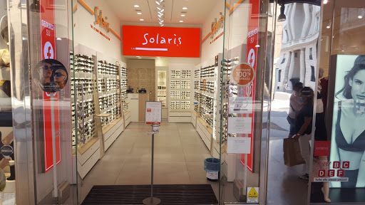 Negozio di occhiali da sole SOLARIS Corso Vittorio Emanuale Milano