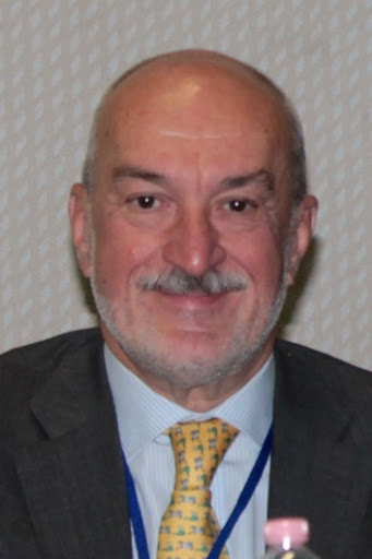Alberto Mandressi, Urologo