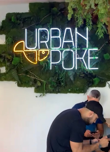Urban Poke Bar - Alberto Alcocer