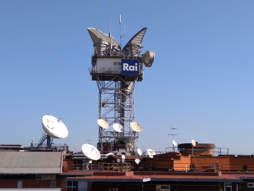 Claudio Fera TV- Hi-Fi-- SKY Antenne--Roma