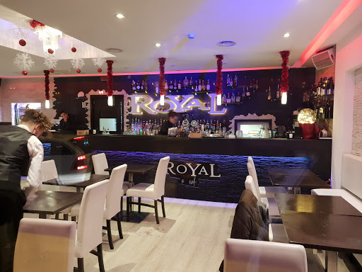 Royal Art Café