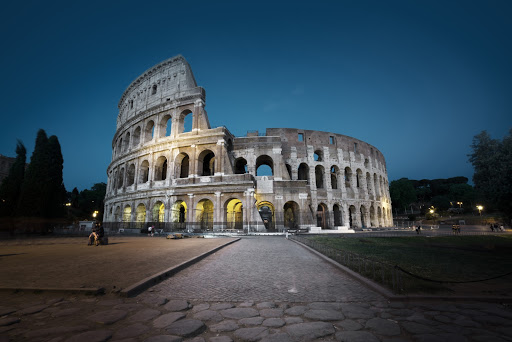 Colosseum Tours - Market Place