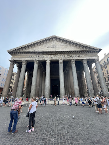 Private Tours of Rome - Vatican, Sistine Chapel and Colosseum Tours